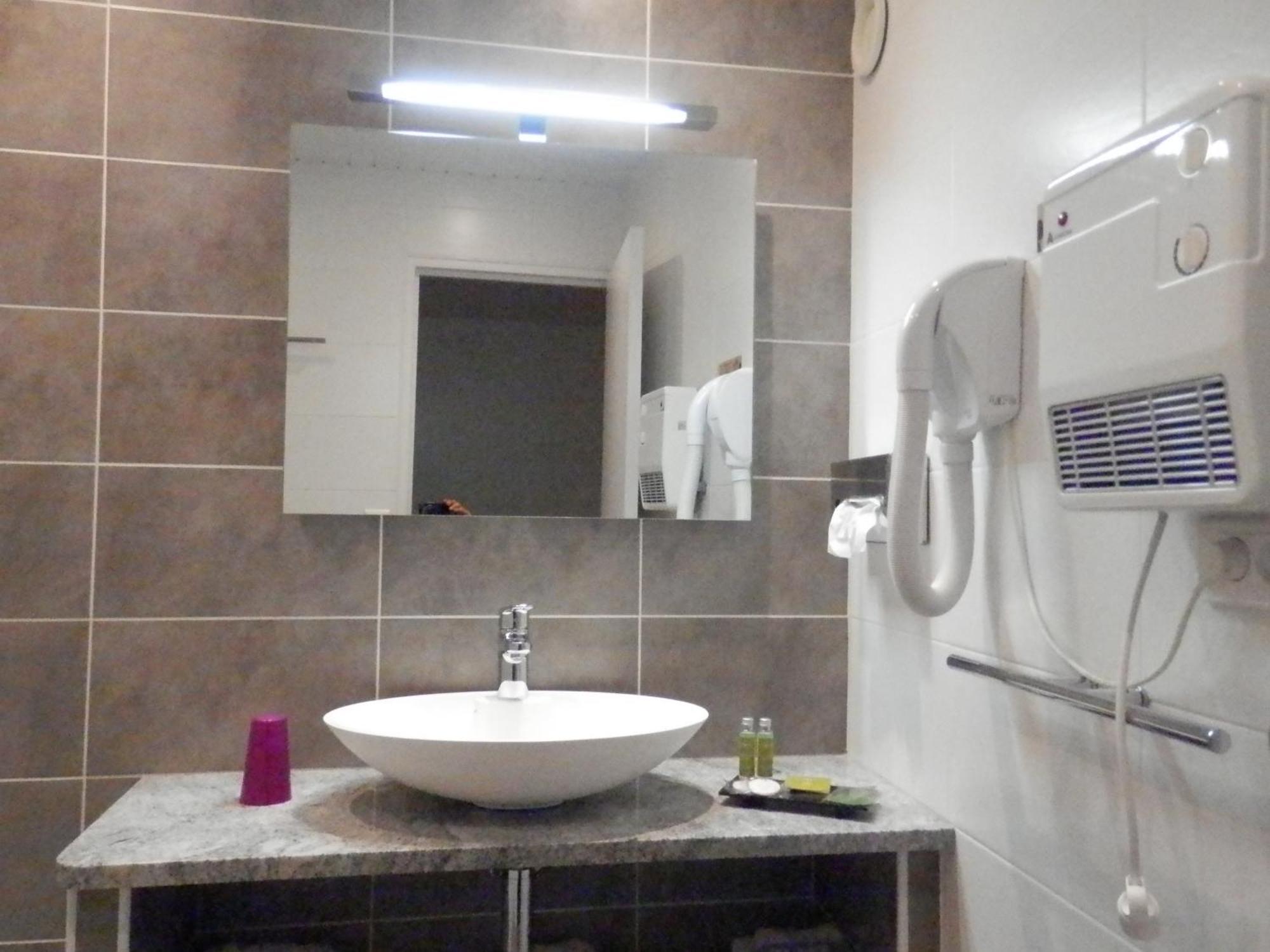 Bristol Logis Cit'Hotel Perigueux Centre Zimmer foto
