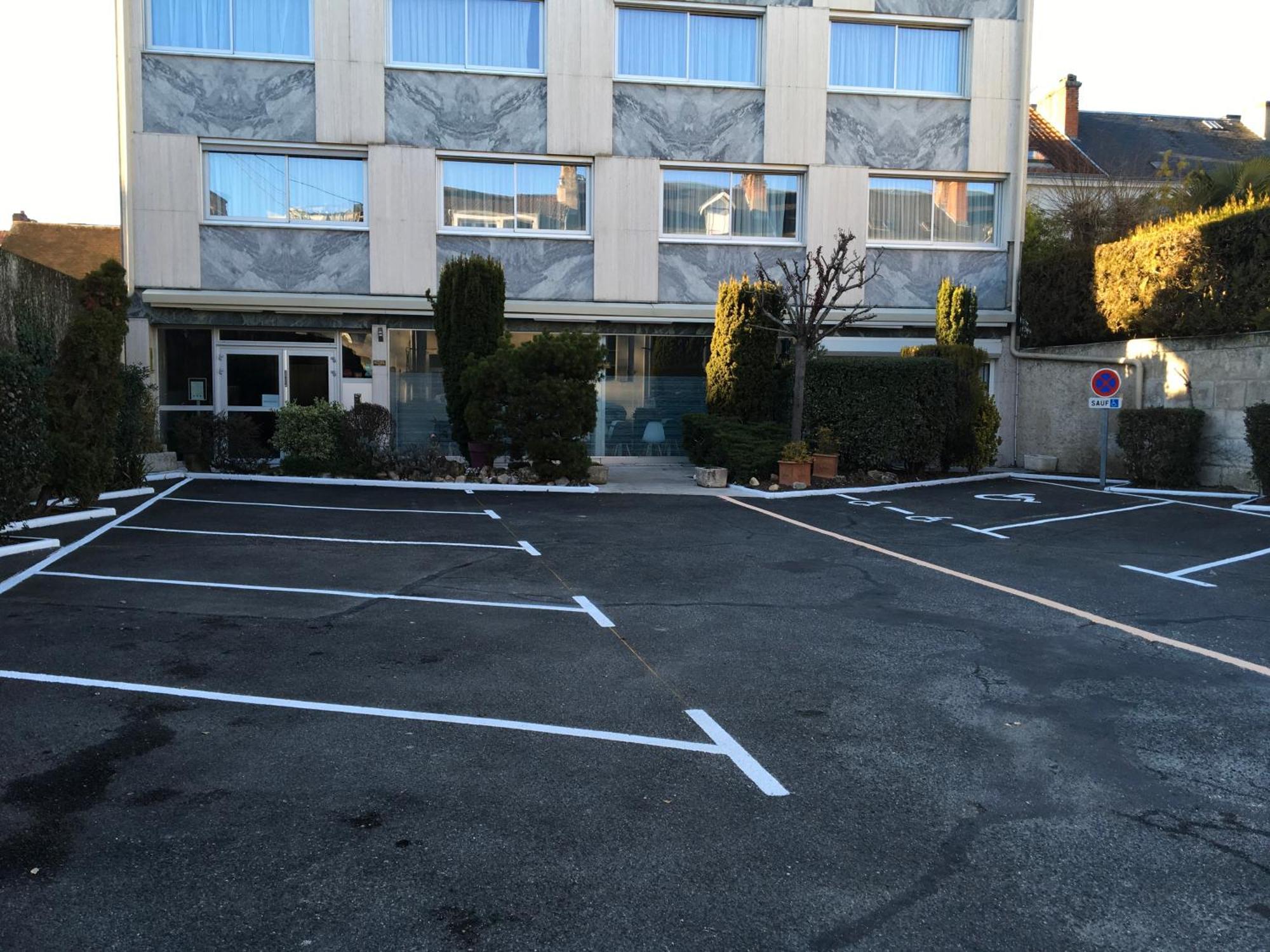 Bristol Logis Cit'Hotel Perigueux Centre Exterior foto